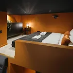 Apartment Studio 12 By Hidden Garden *