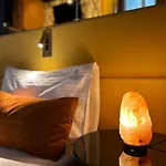 Apartment Studio 12 By Hidden Garden