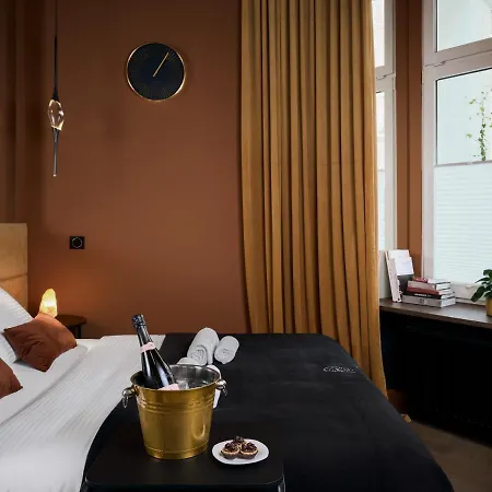 Studio 12 By Hidden Garden 公寓