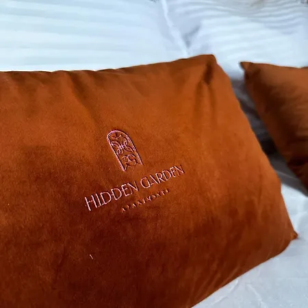 Studio 12 By Hidden Garden 公寓