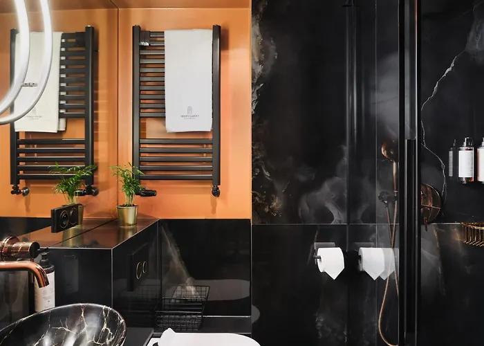 Apartment Studio 12 By Hidden Garden