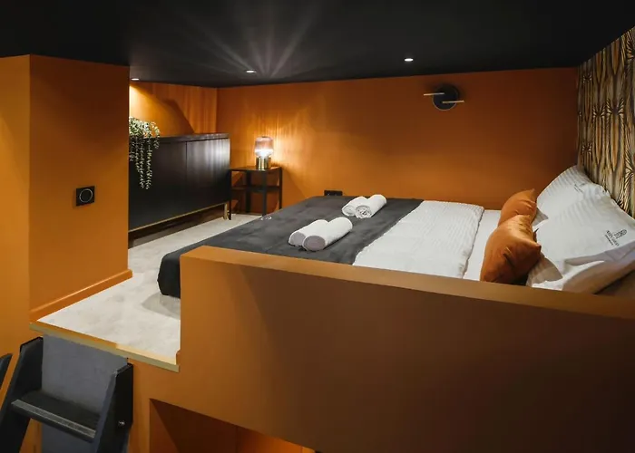 Apartment Studio 12 By Hidden Garden *