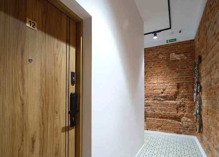 Studio 12 By Hidden Garden Apartment