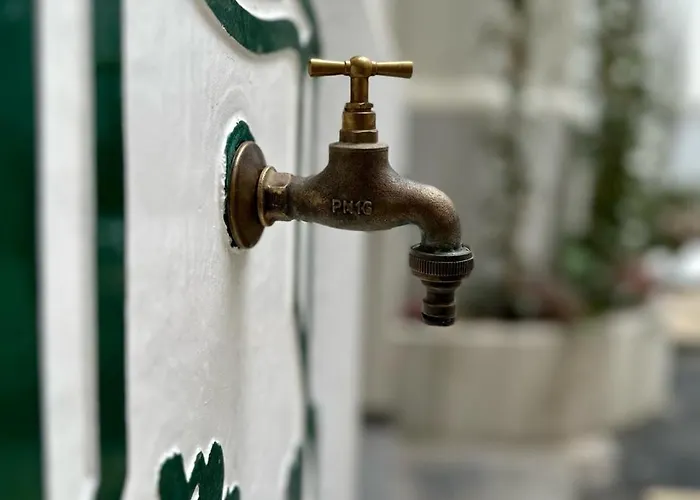 Studio 12 By Hidden Garden Apartment *